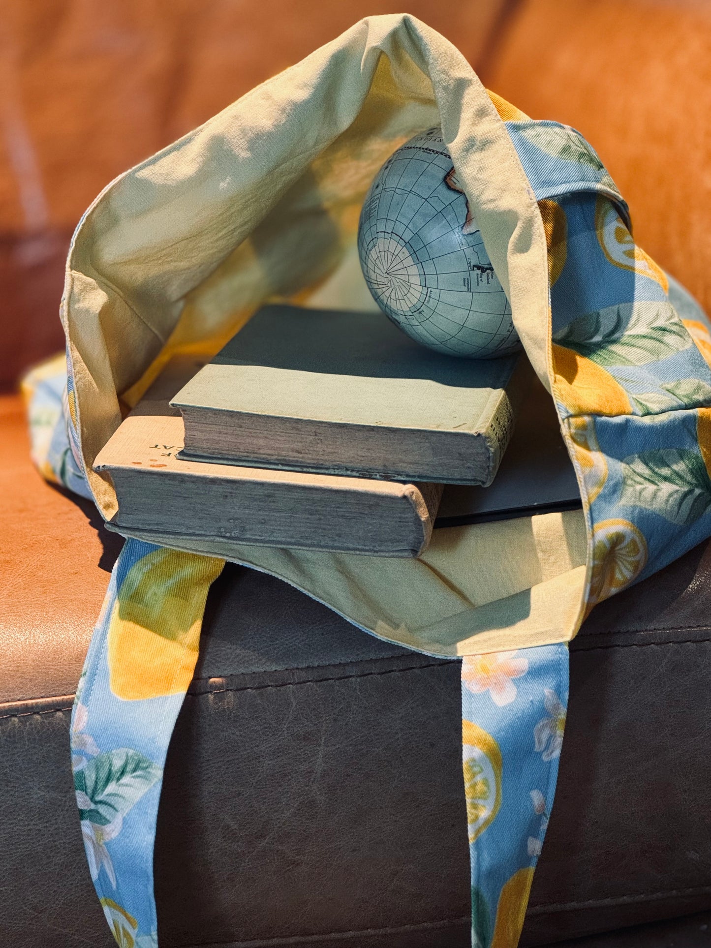 Lemon Print Tote & Scrunchie