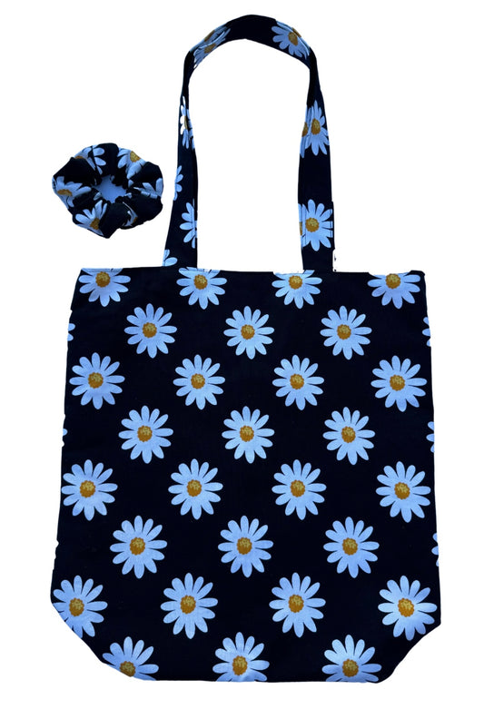 Daisy Scrunchie & Tote